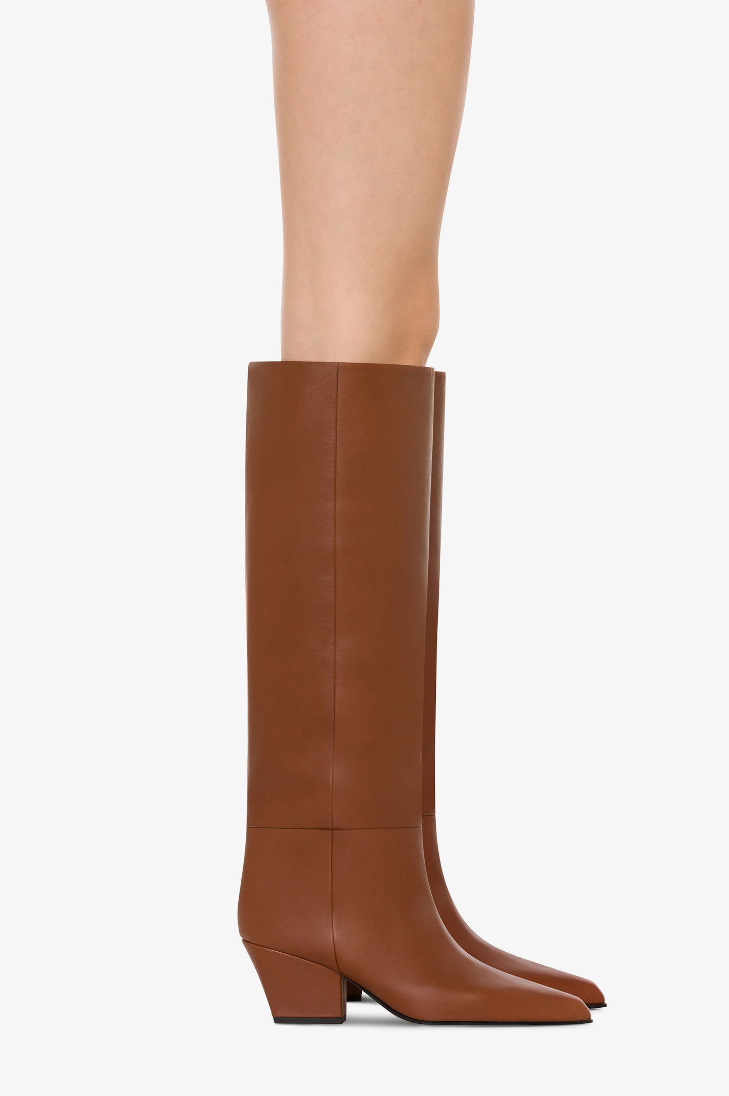 Bottes en cuir de veau couleur marron