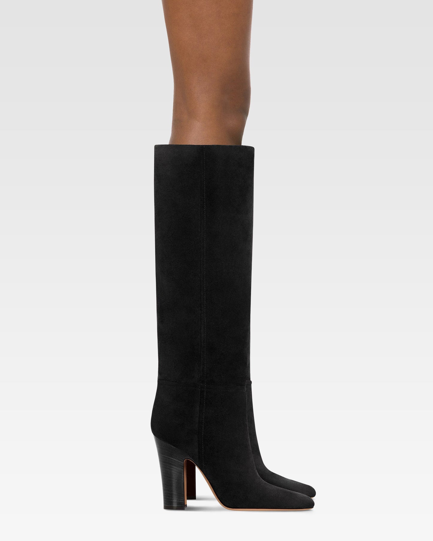 Stivali in pelle scamosciata nera