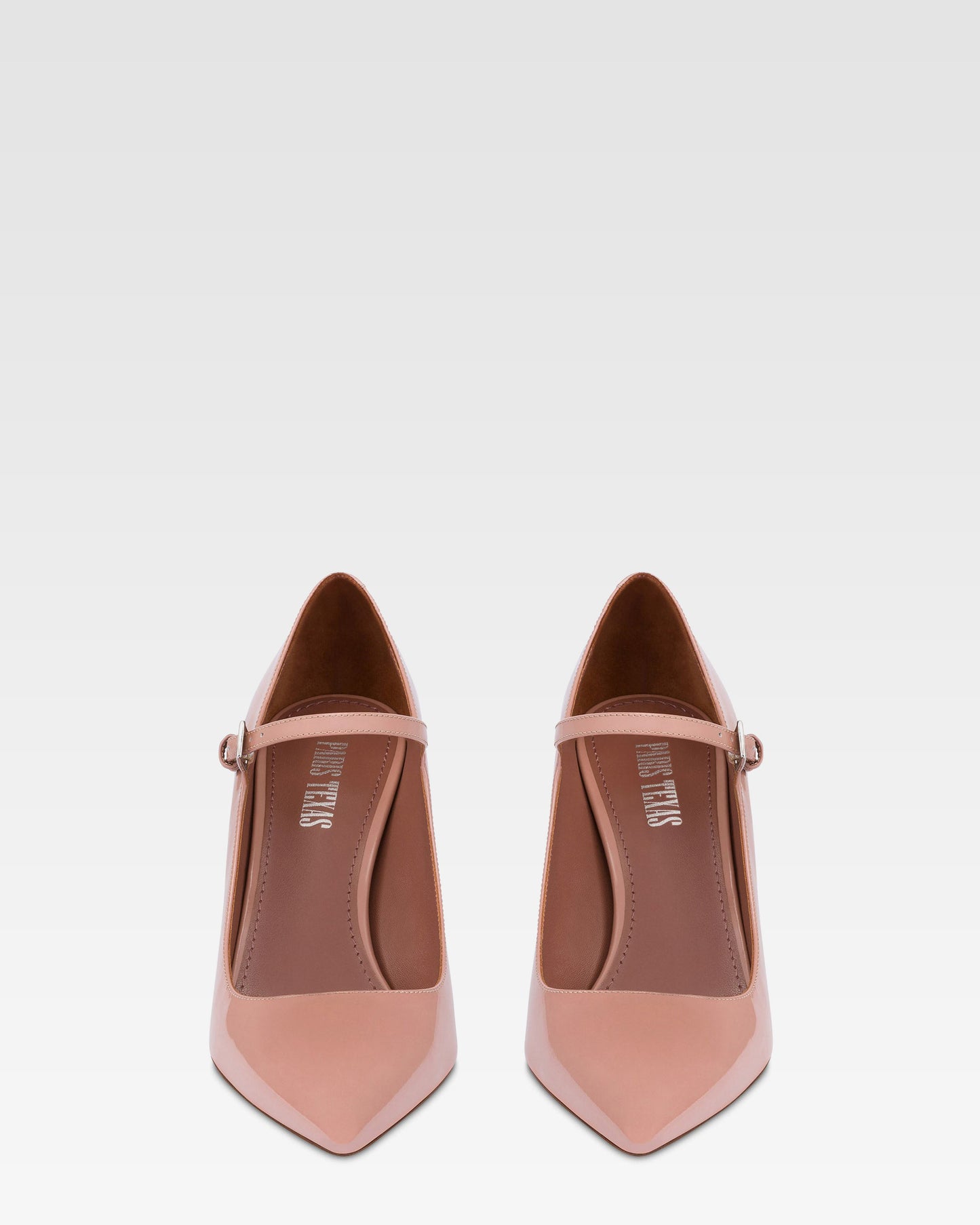 Pumps in dark phard patent leather