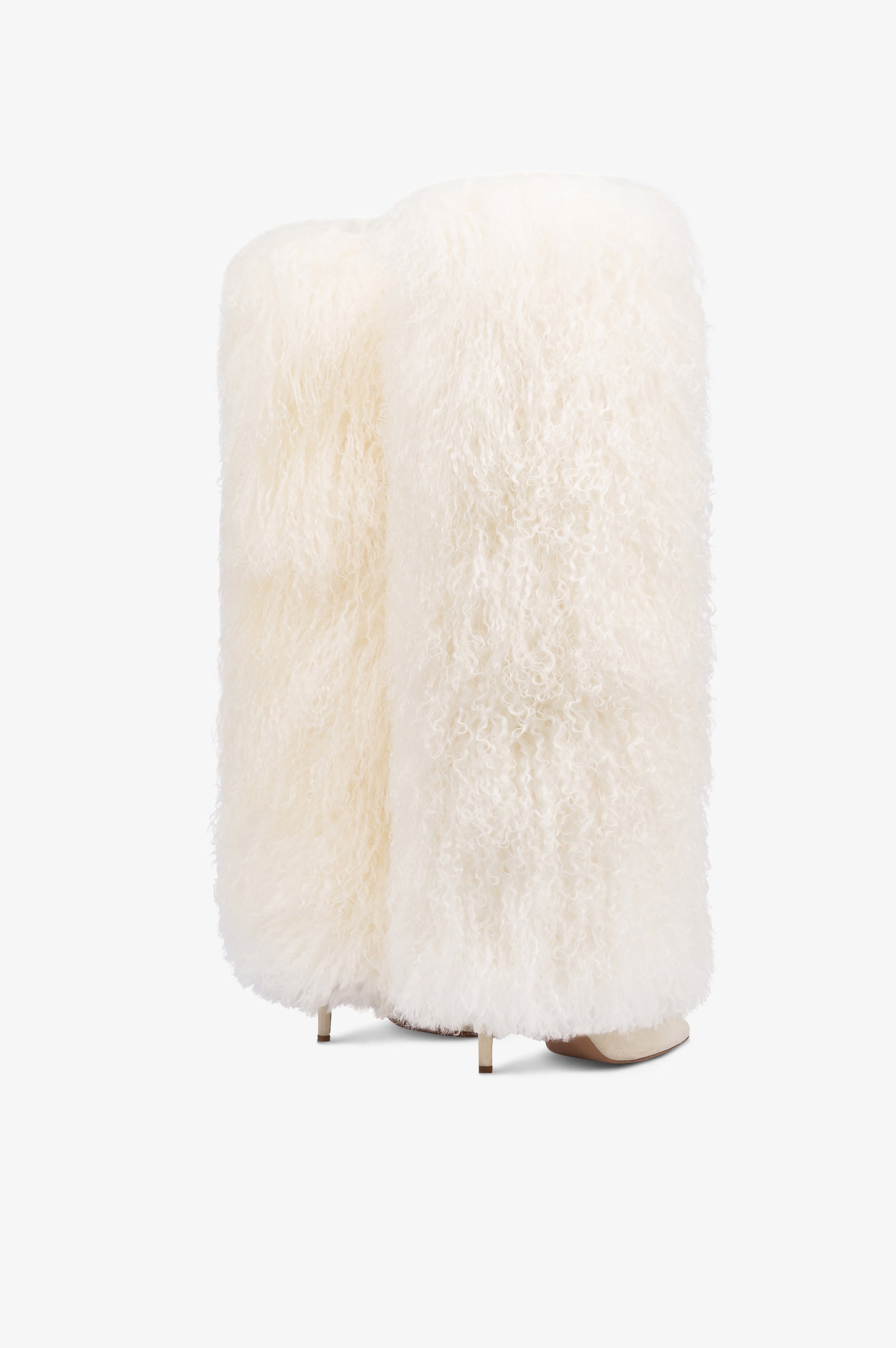 Boots in mongolian fur white