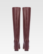 Knee-high boots in smooth burgundy leather