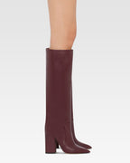 Knee-high boots in smooth burgundy leather