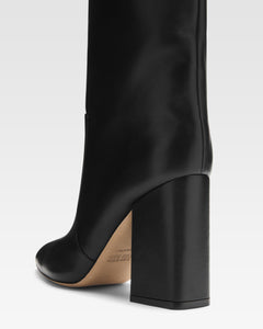 Black nappa leather boots