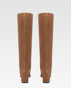 Botas de ante de becerro marron