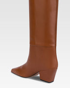 Bottes en cuir de veau couleur marron