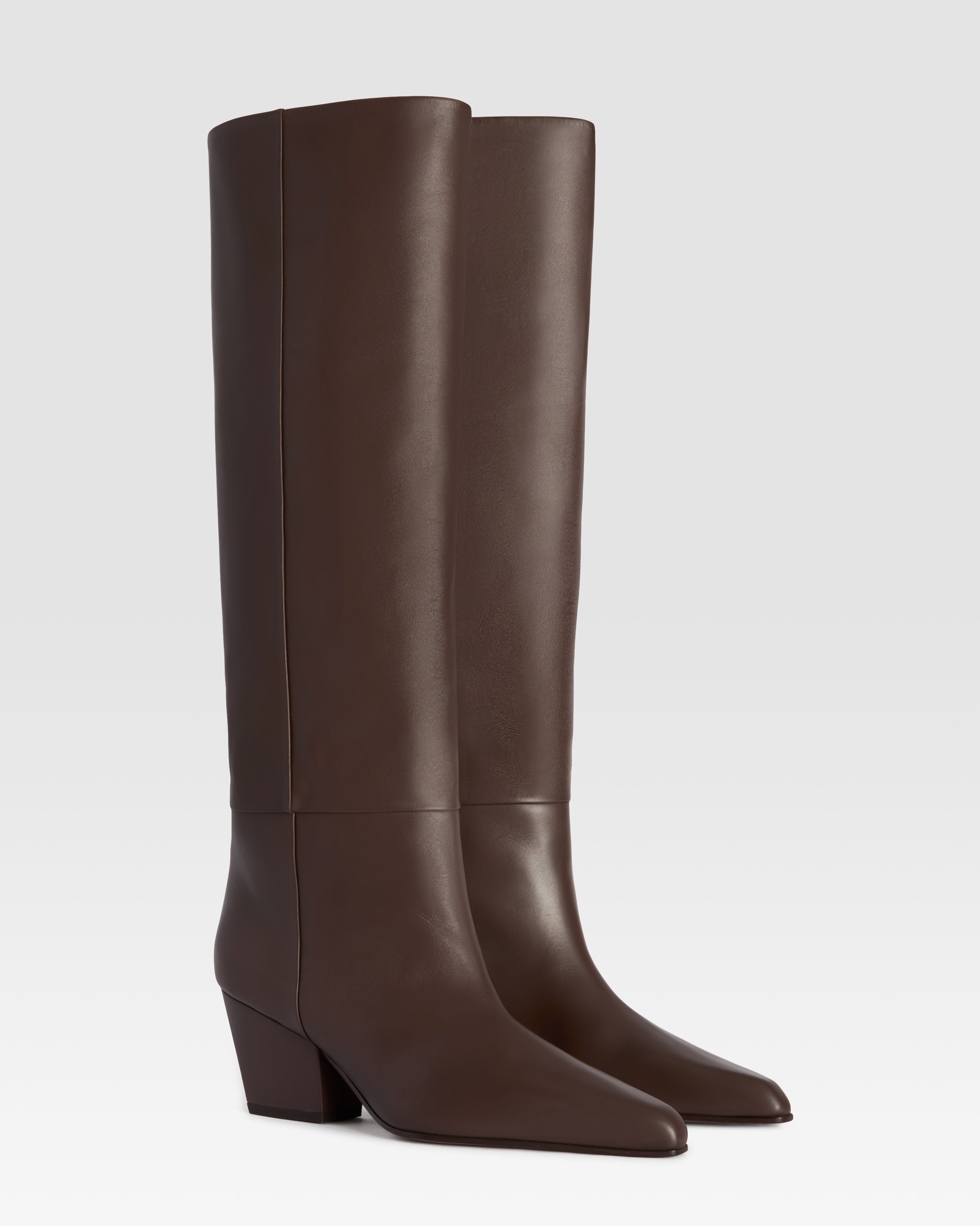 BOTTE EN CUIR