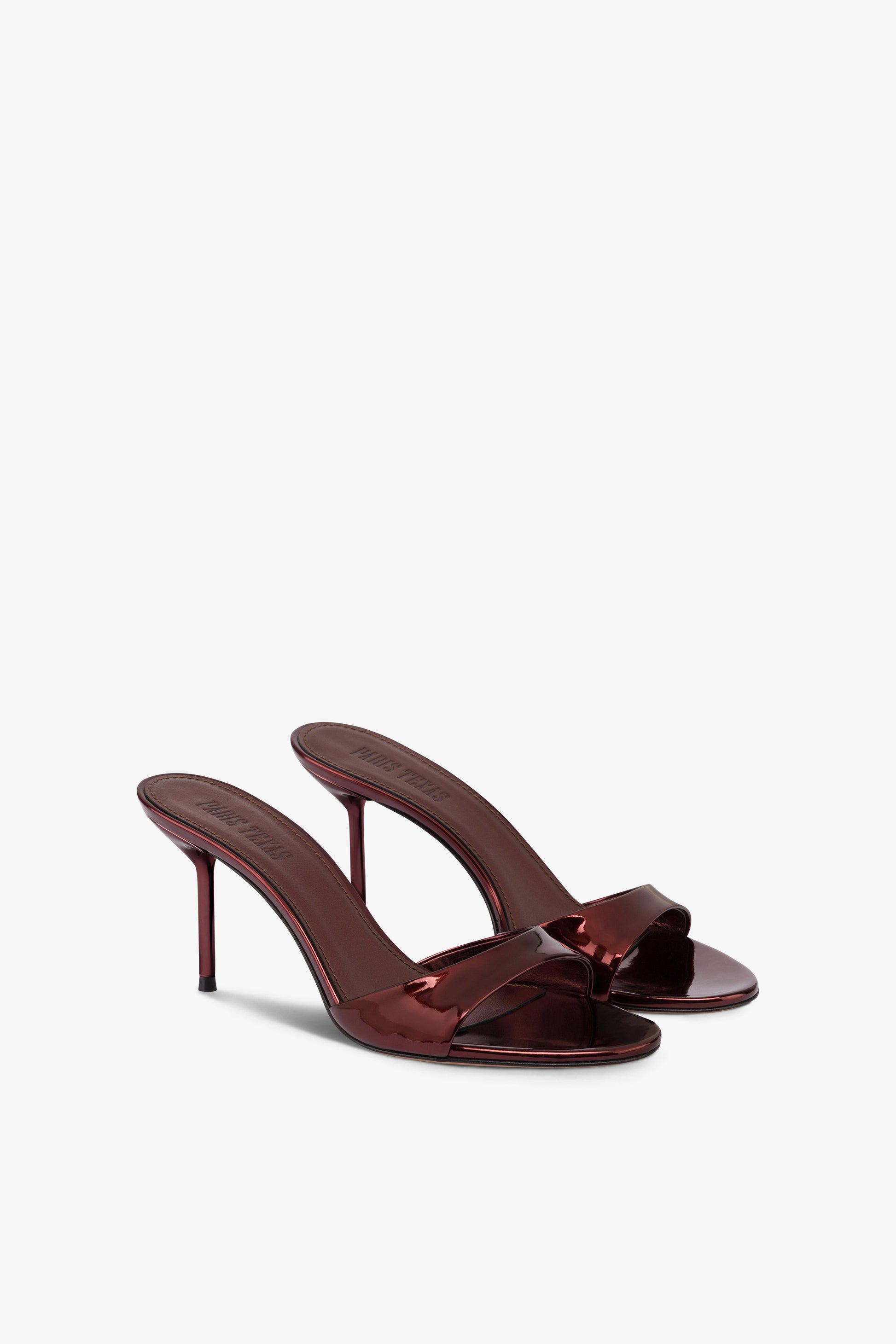 Mules in maroon mirror-effect leather