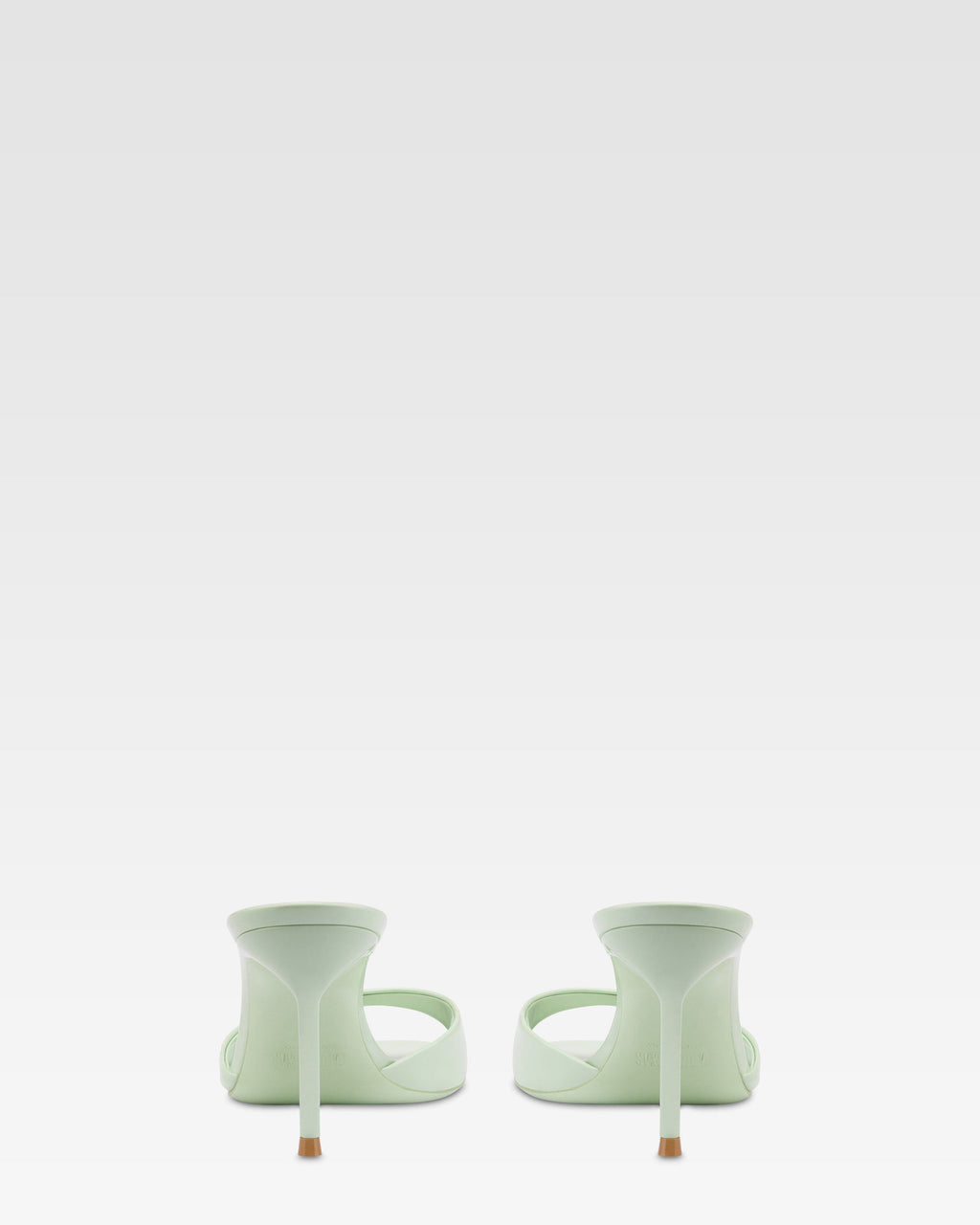 Mules in vernice menta