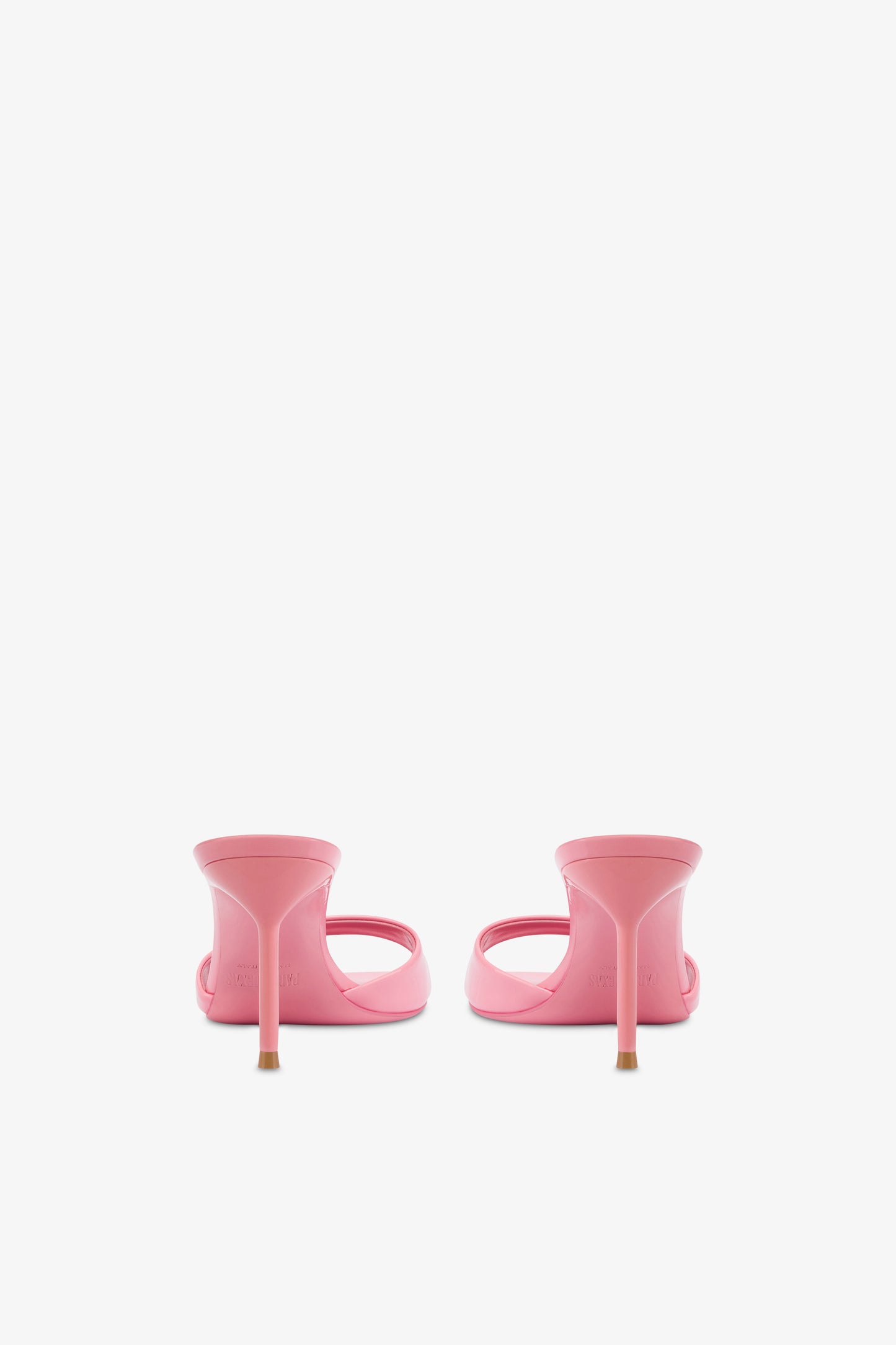 Mules in pink patent leather