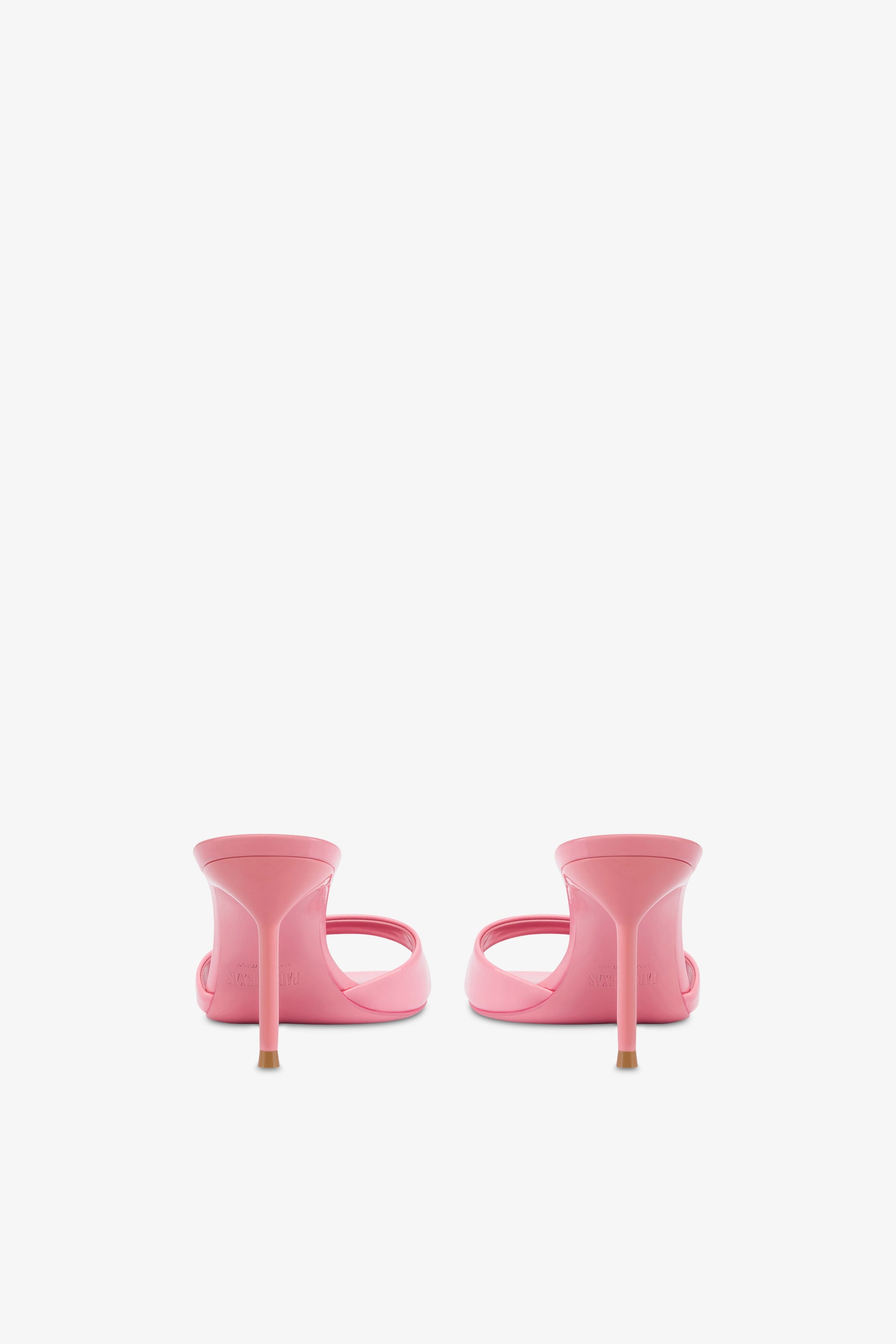 Mules in pink patent leather