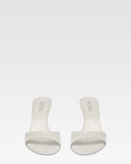 Mules in vernice grigia