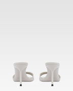 Mules in vernice grigia