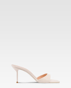 Mules in vernice avorio