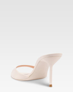 Mules in vernice avorio