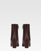 Ankle boots in mocha calf leather