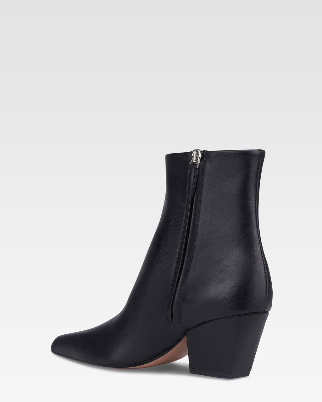 Ankle boots in black calf leather