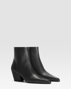 STIVALETTO IN PELLE