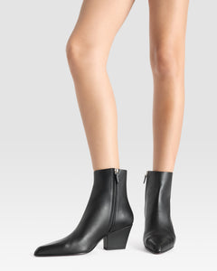 STIVALETTO IN PELLE