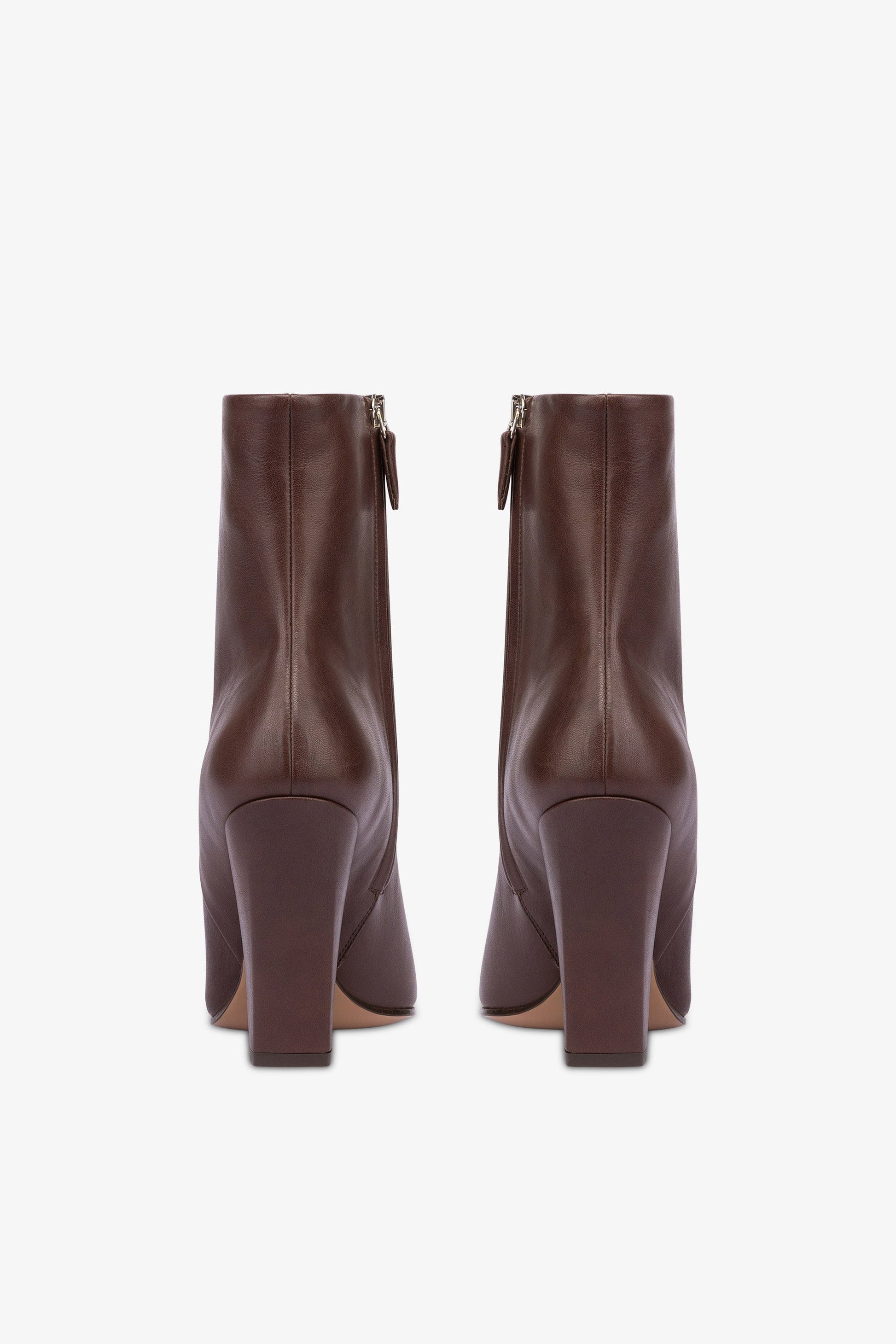 Pointed ankle boots in smooth mocha leather