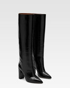 Black croc-effect leather boots