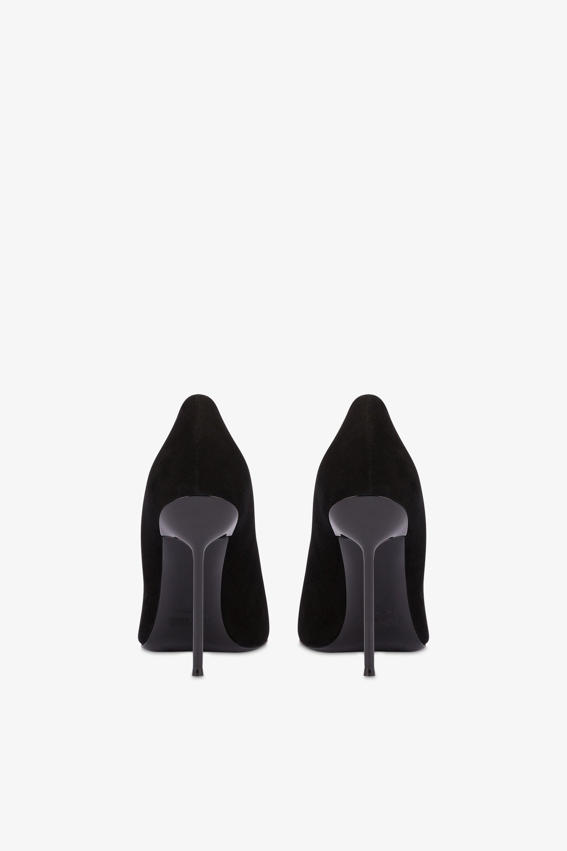 Pointed pumps in soft black suede leather