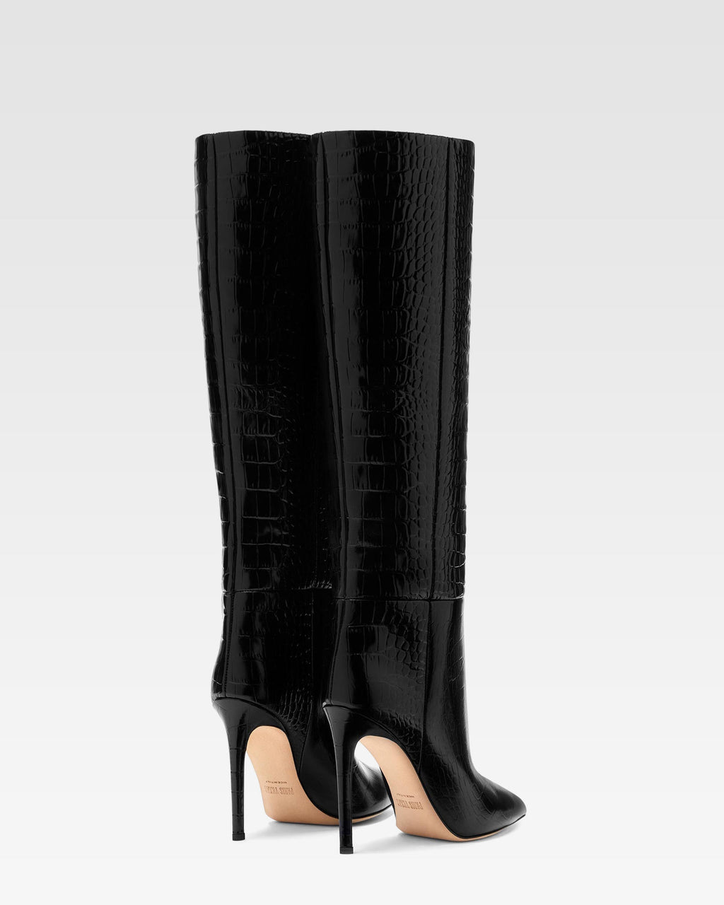 Botas con tac'on de aguja en piel negra con efecto cocodrilo