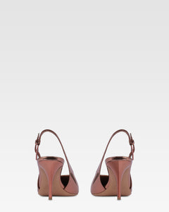 Slingbacks in texas rose mirror-effect leather