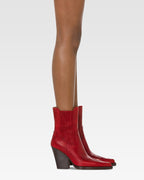 Ankle boots in ruby vintage-effect calf leather