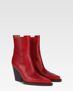 Ankle boots in ruby vintage-effect calf leather