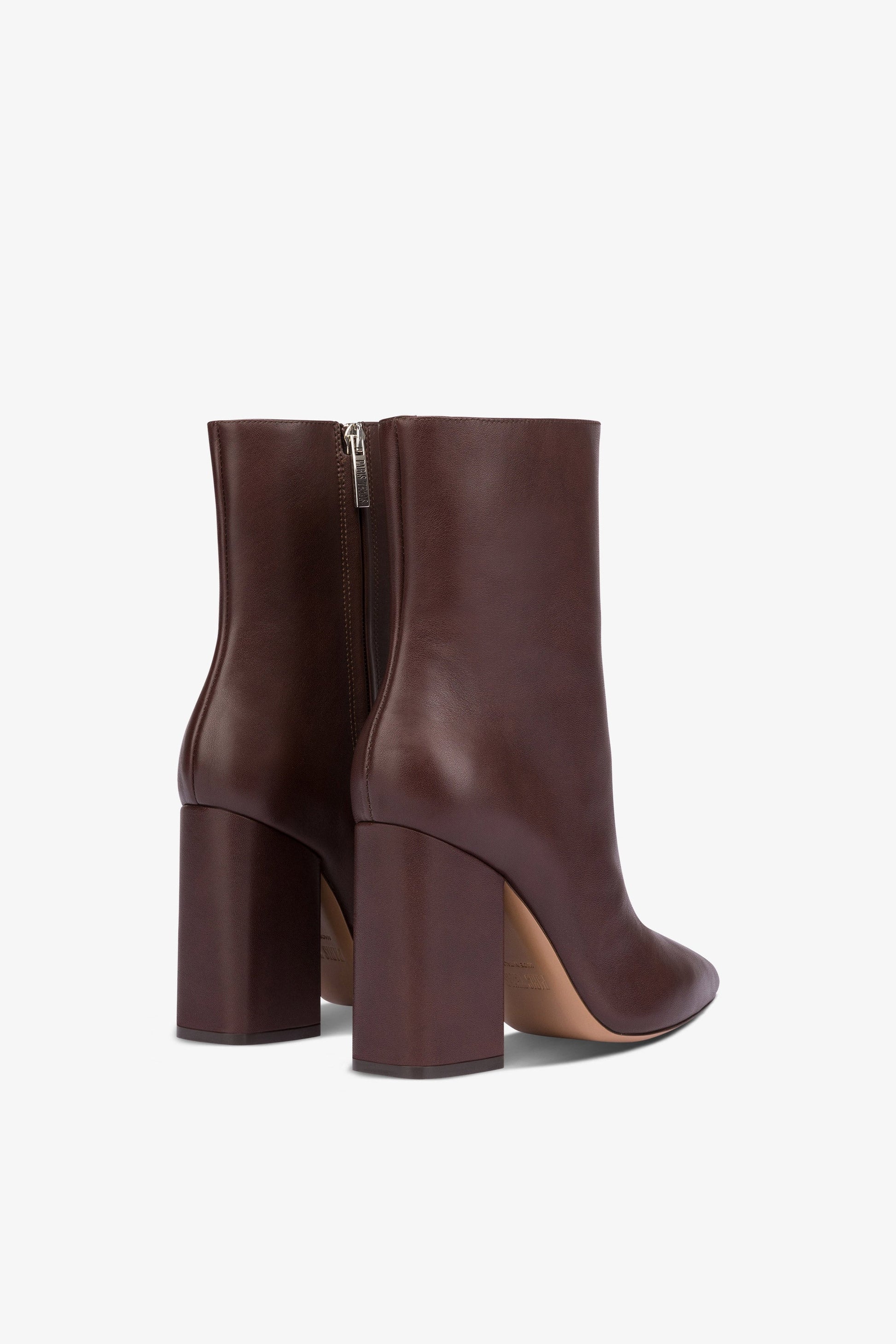 Pointed ankle boots in smooth mocha leather