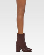 Pointed ankle boots in smooth mocha leather