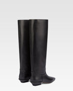 Knee-high boots in smooth black leather