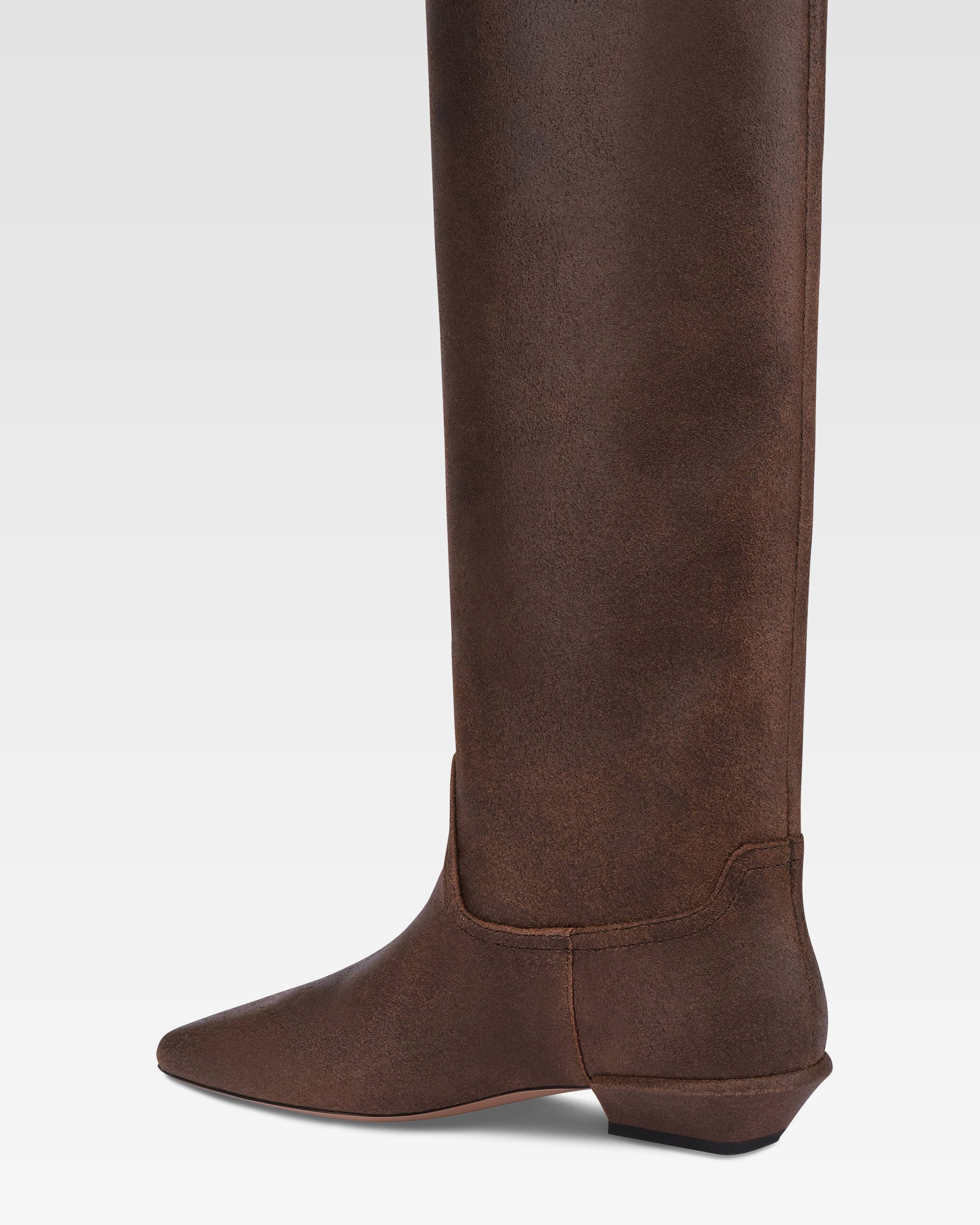 Boots in ebony vintage-effect calf leather