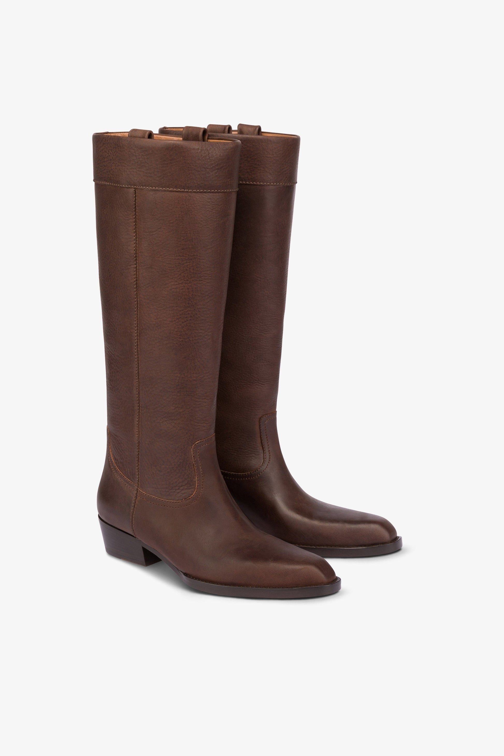 Calf-length boots in soft mulberry pebble leather