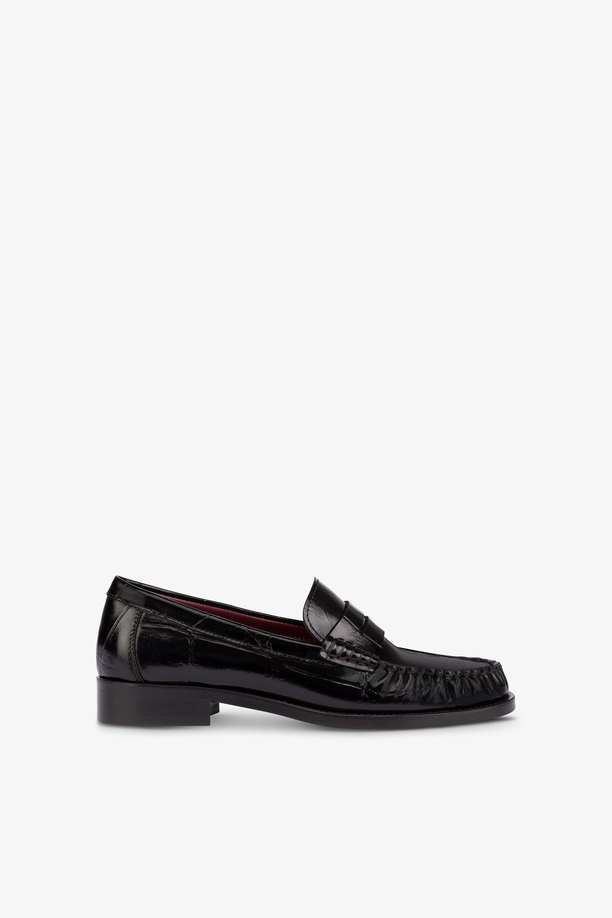 Loafer aus schwarzem Leder mit Maxi-Kroko-Pragung