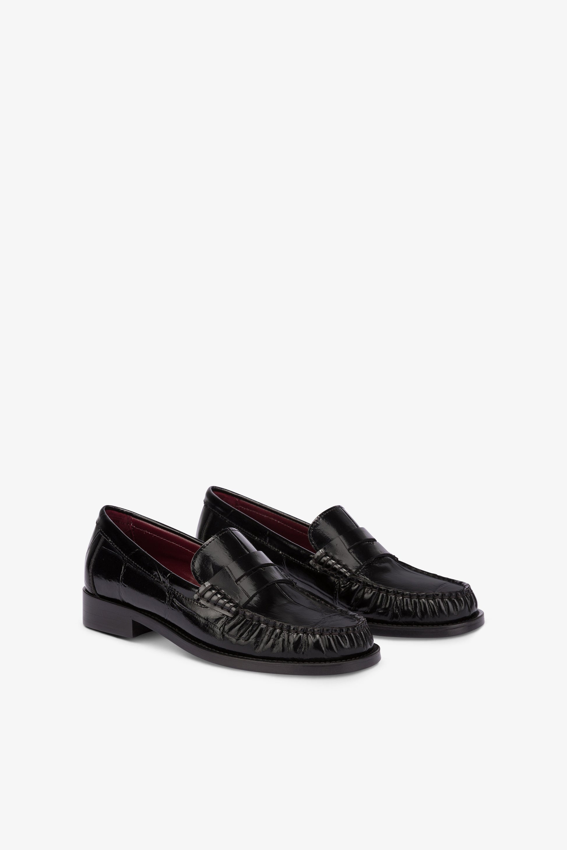 Mocassins en cuir gaufre facon croco maxi noir