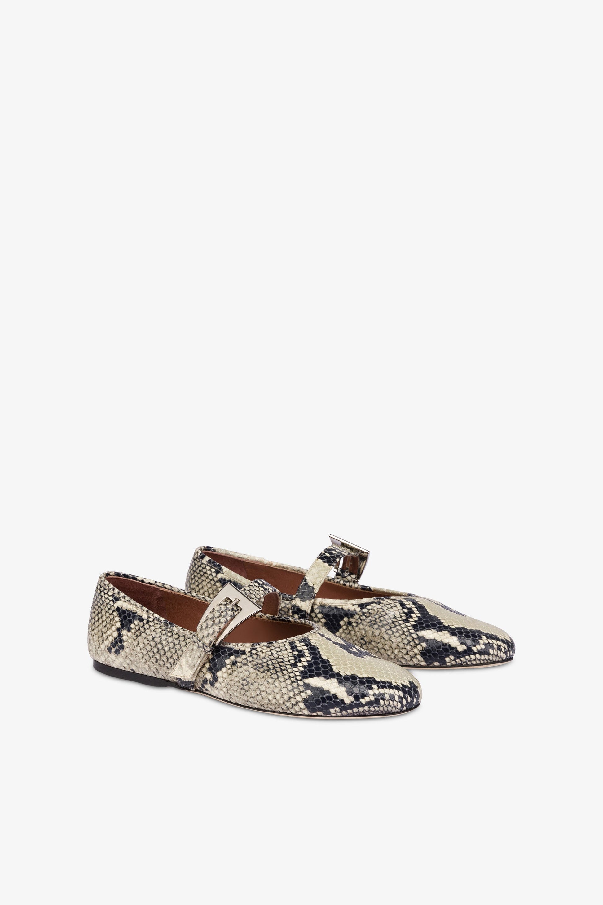 Ballerinas aus naturfarbenem Leder mit Python-Print.