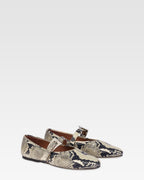 Flacher Schuh in Schlangenleder-Optik