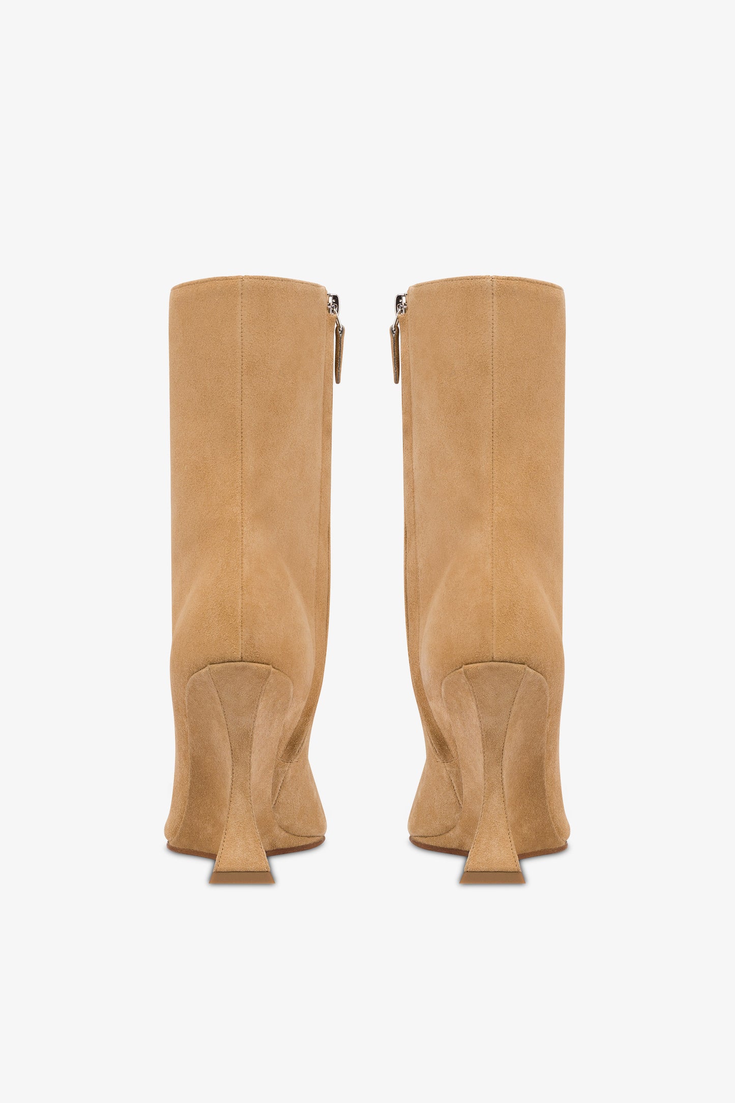 Boots in stone suede leather