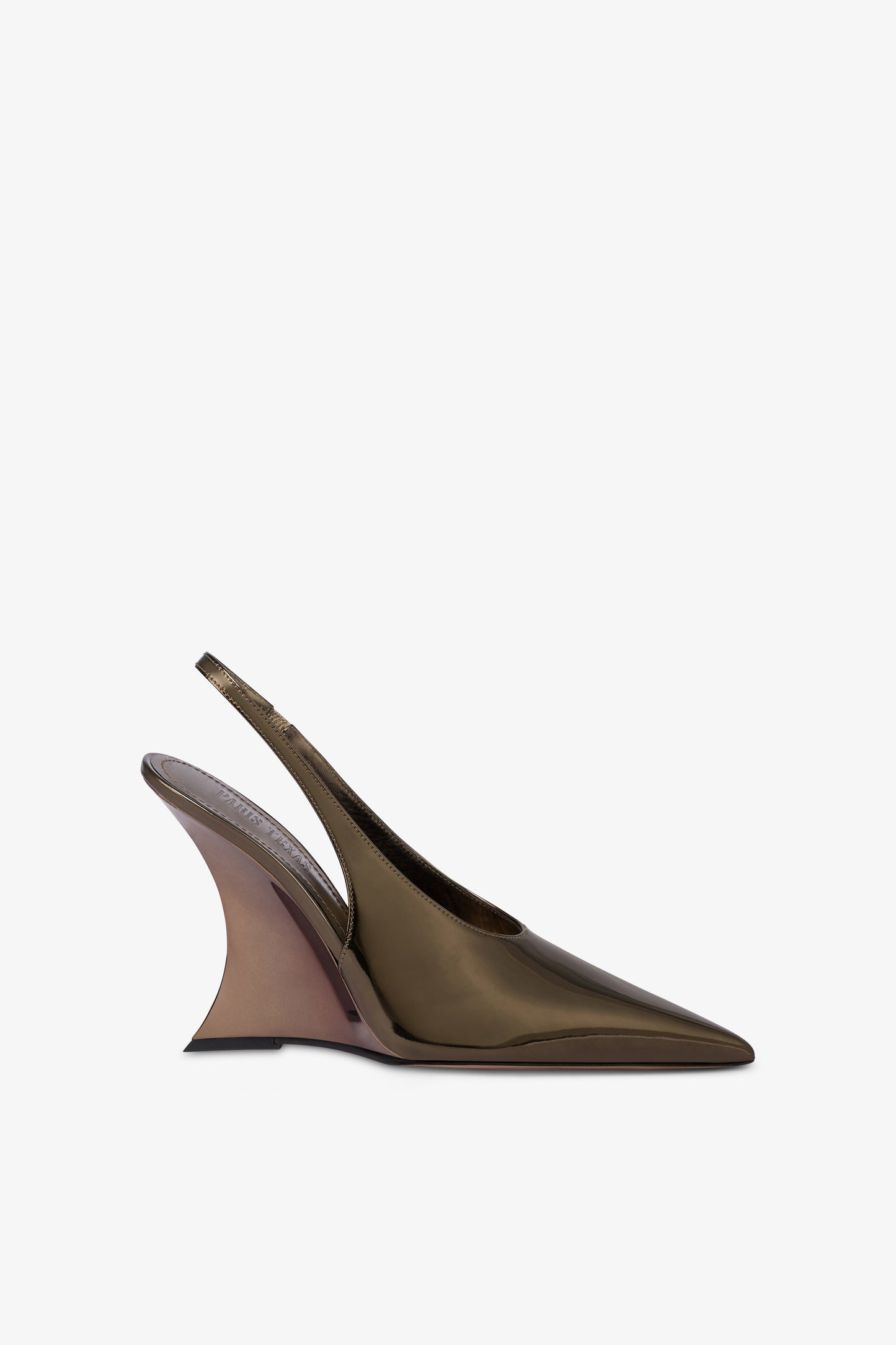 Slingbacks in safari-colored mirror-effect leather