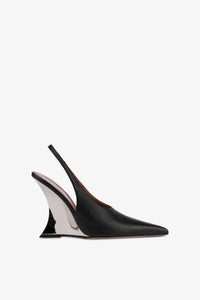 Slingbacks in black and silver leather