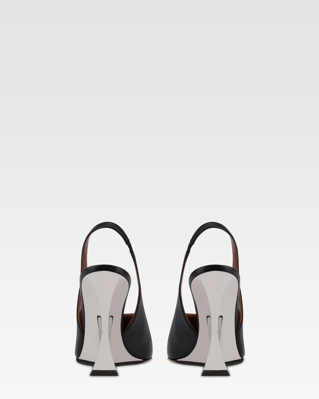 Slingbacks in black and silver leather