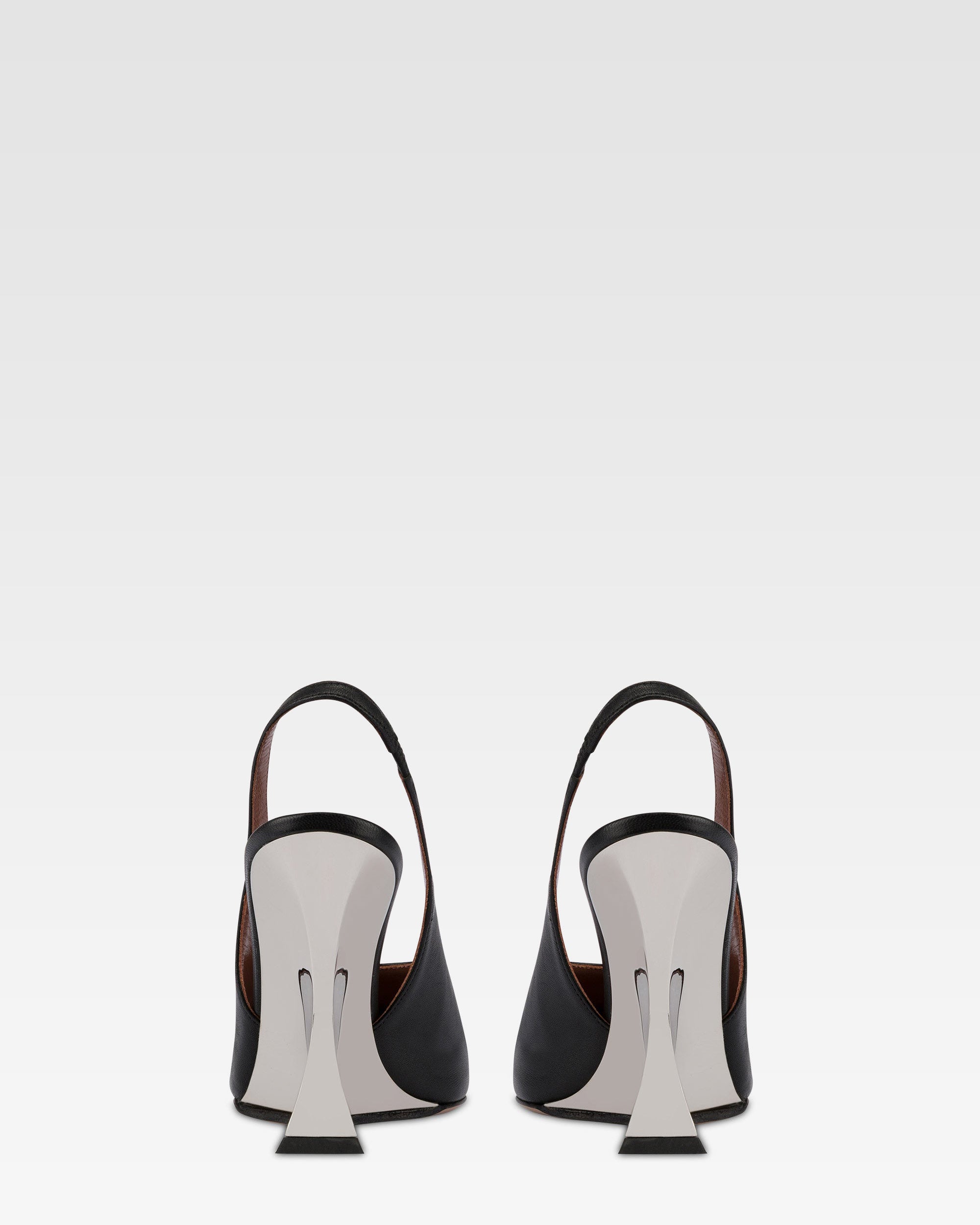 Slingbacks in black and silver leather