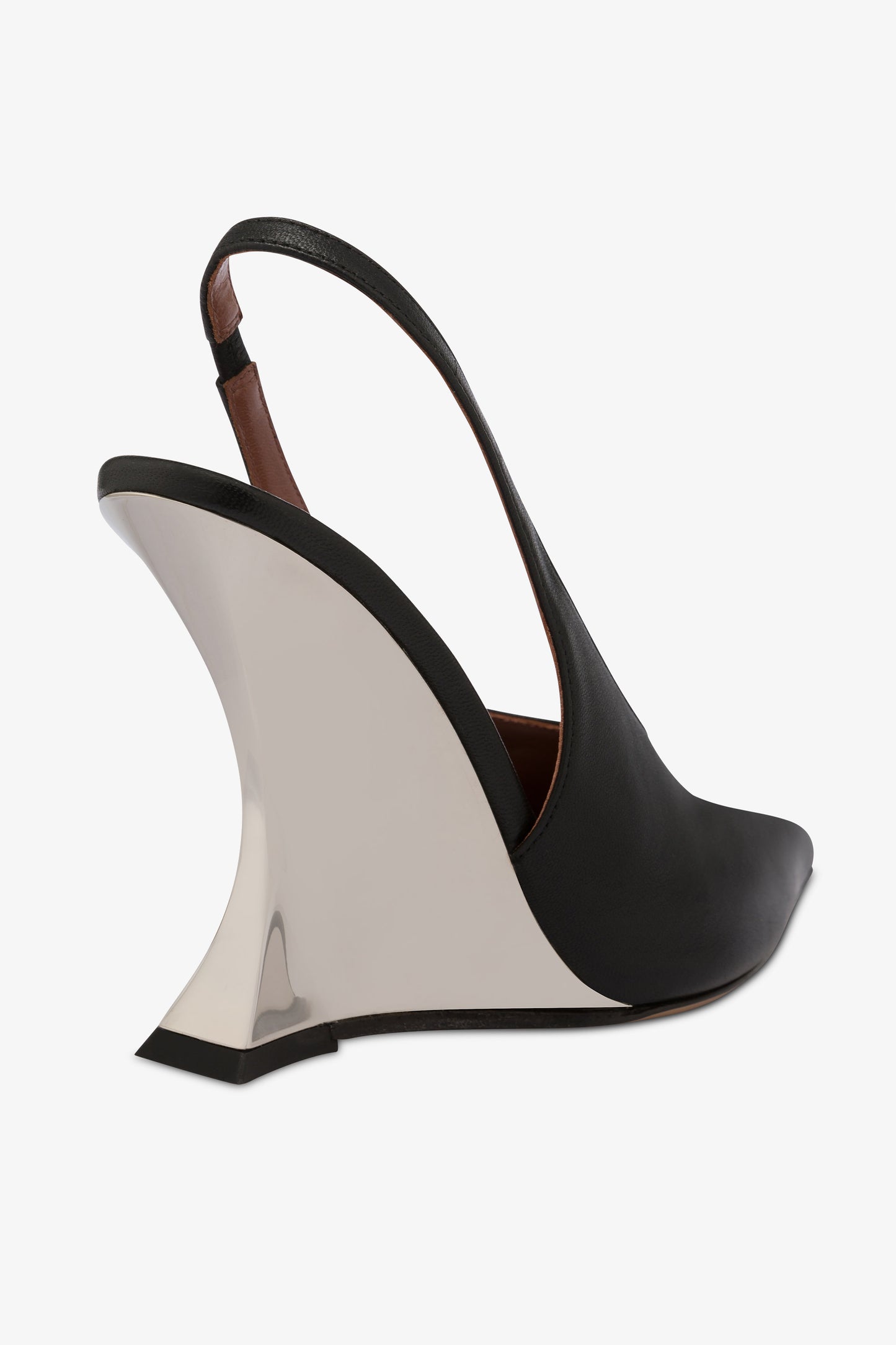 Slingbacks in black and silver leather