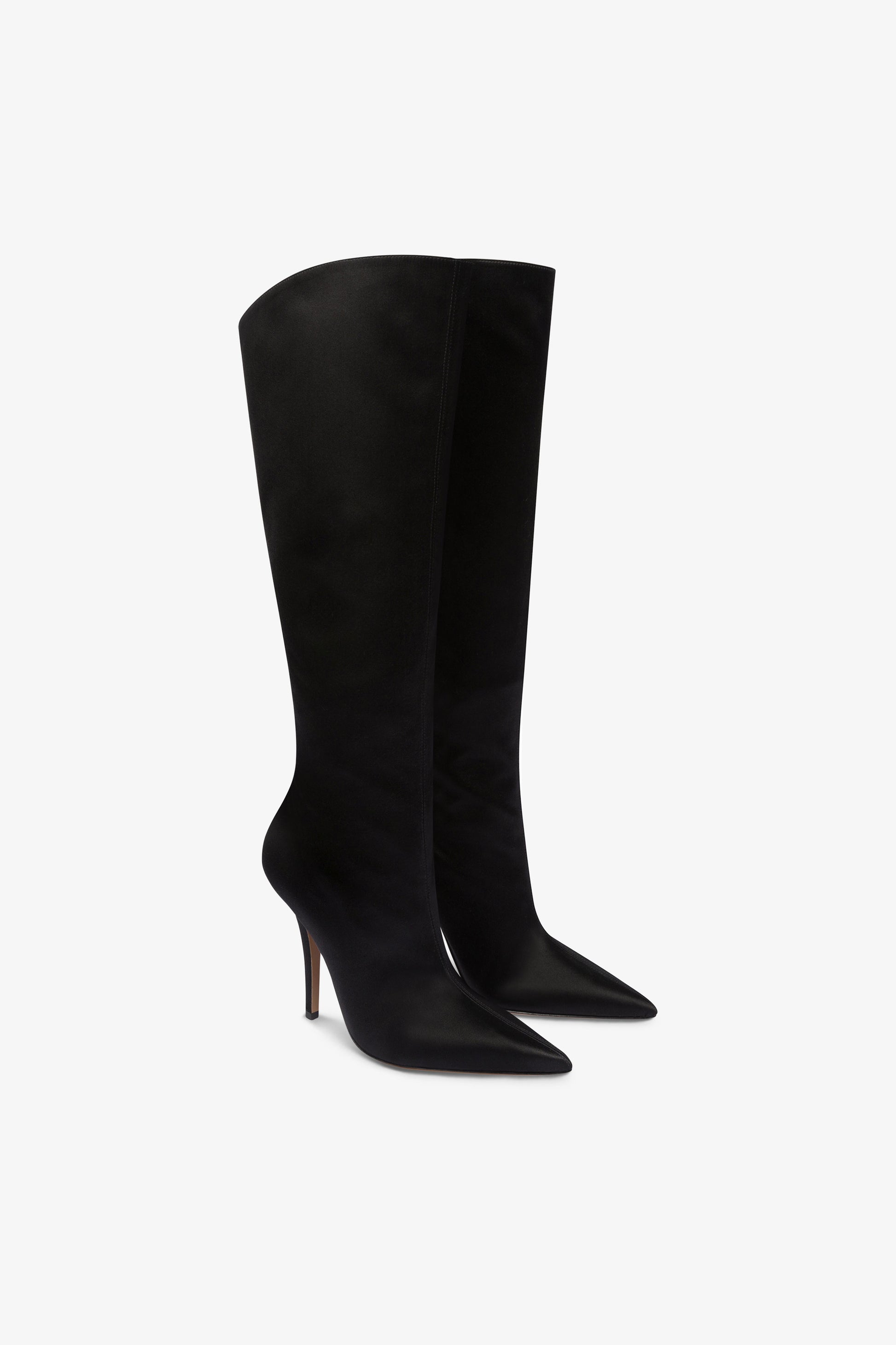 Bottes en satin noir