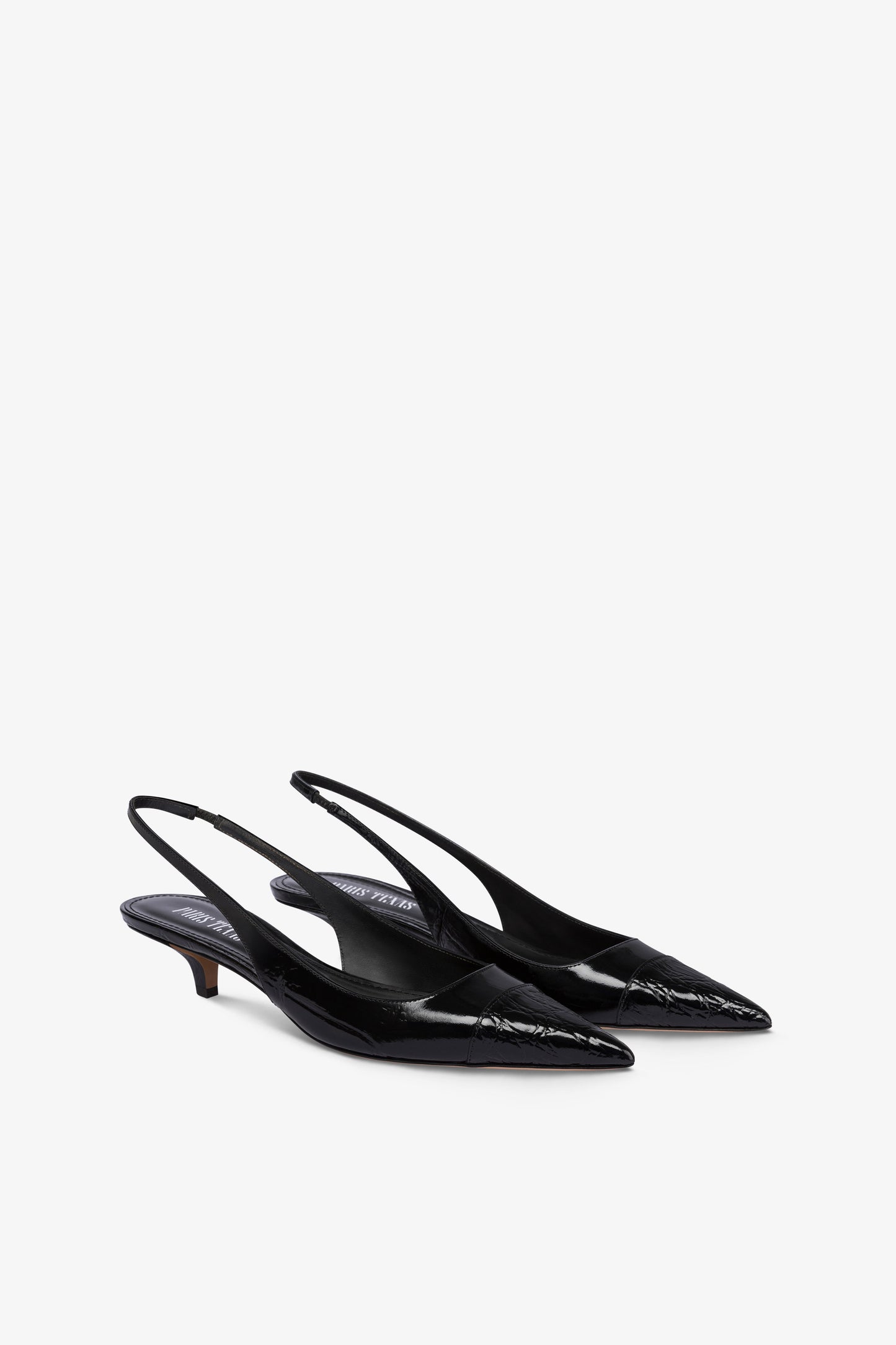 Slingbacks aus schwarzem Leder mit Kroko-Pragung