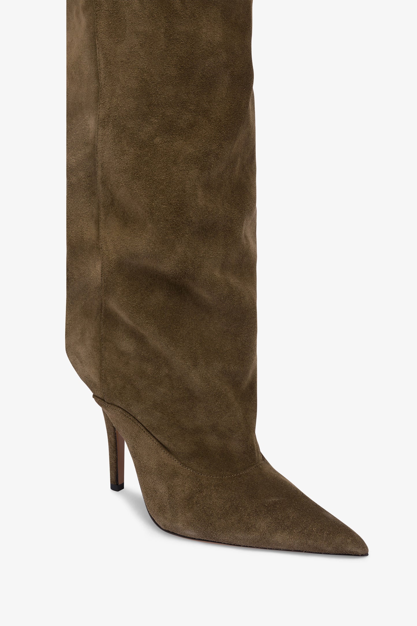 Over-the-knee boots in winter moss suede leather