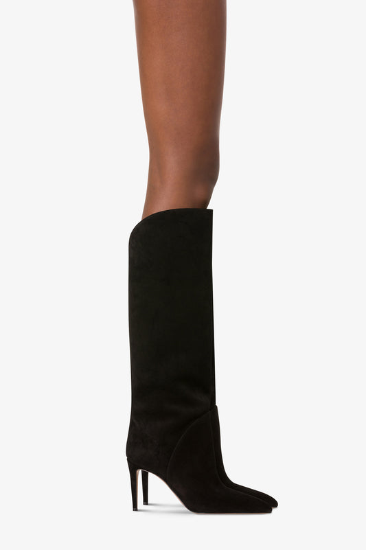 Boots in black calf suede leather.