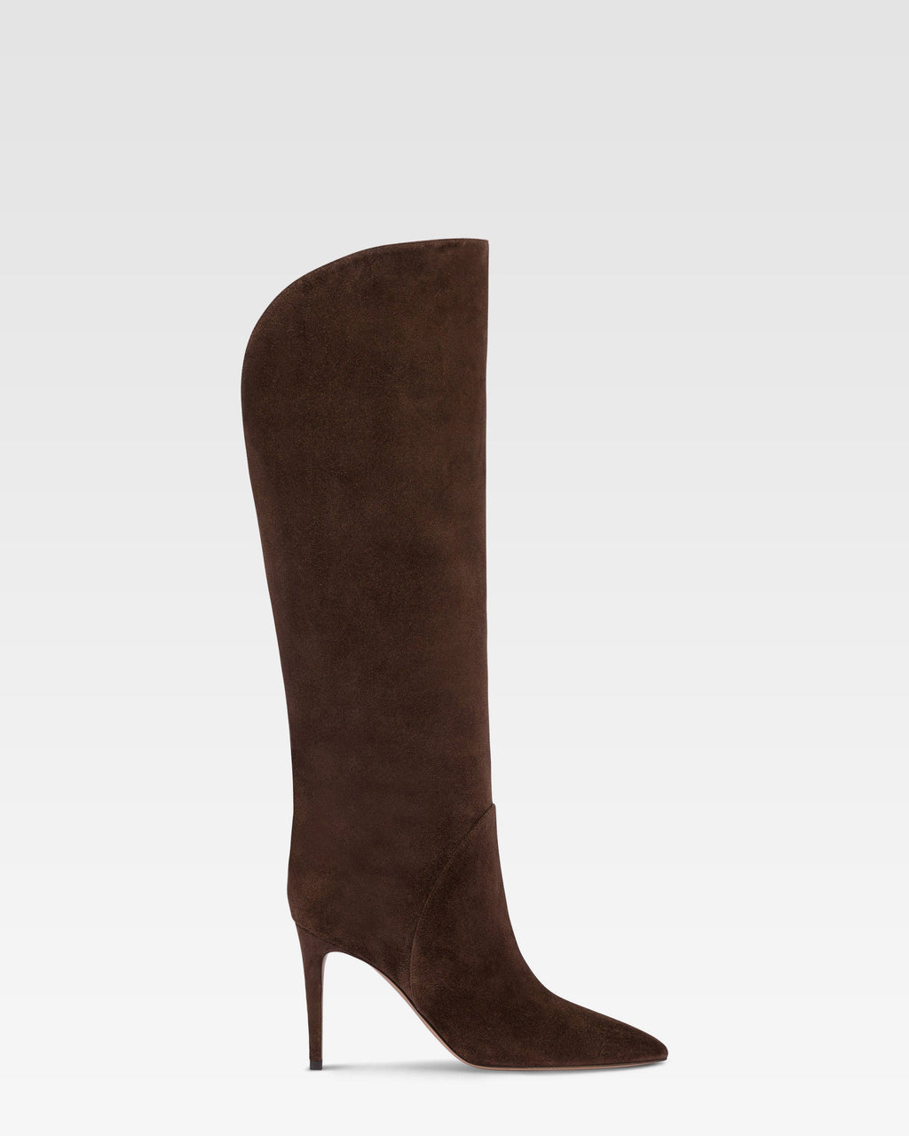 Boots in chocolate suede leather