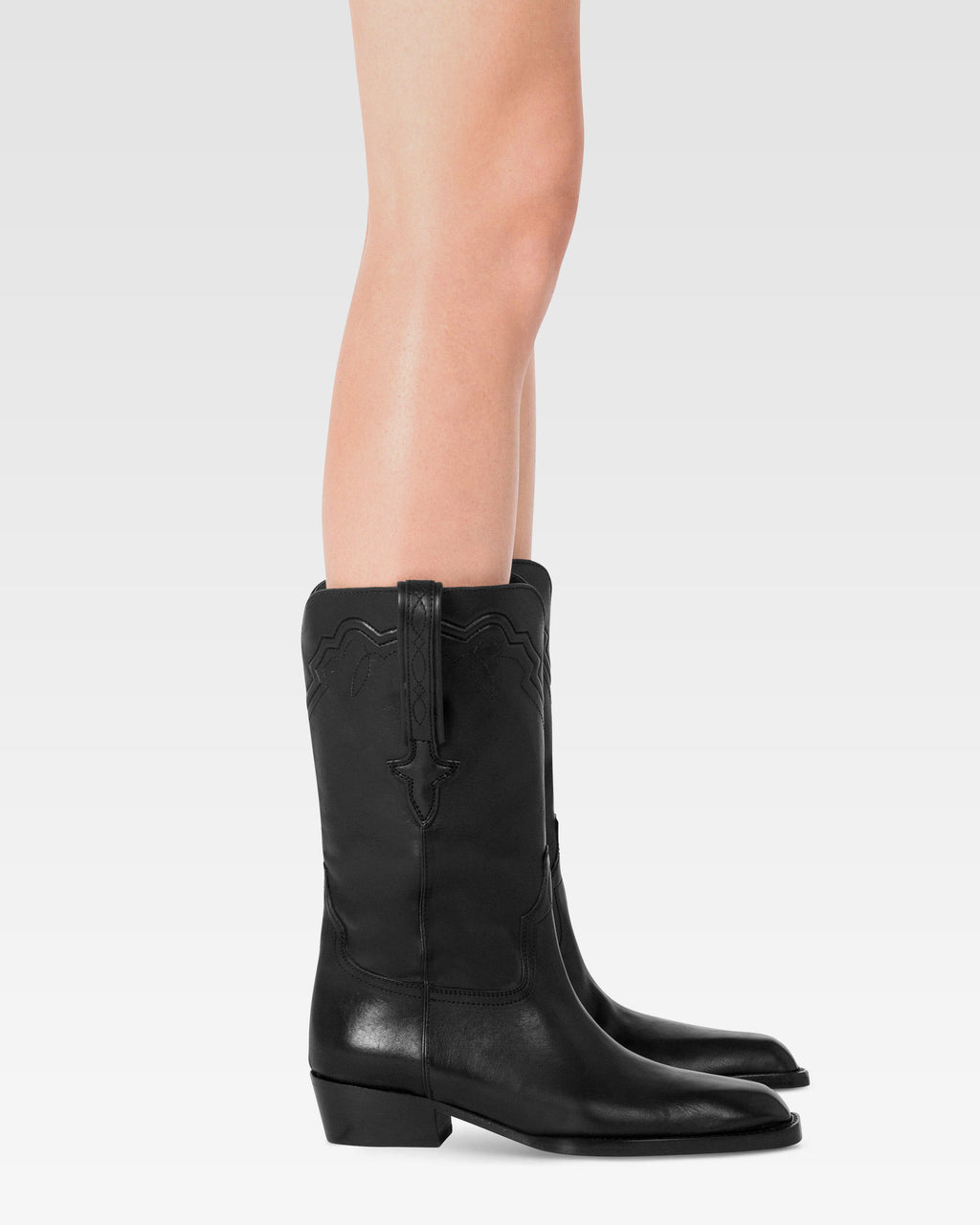 Botas de piel negra